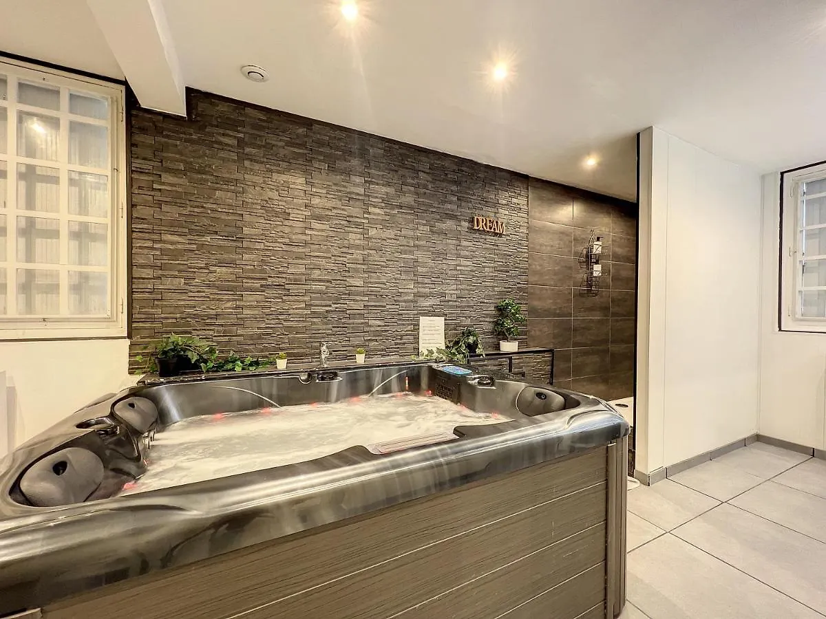 Dream Loft Jacuzzi - Sauna Brest Apartment